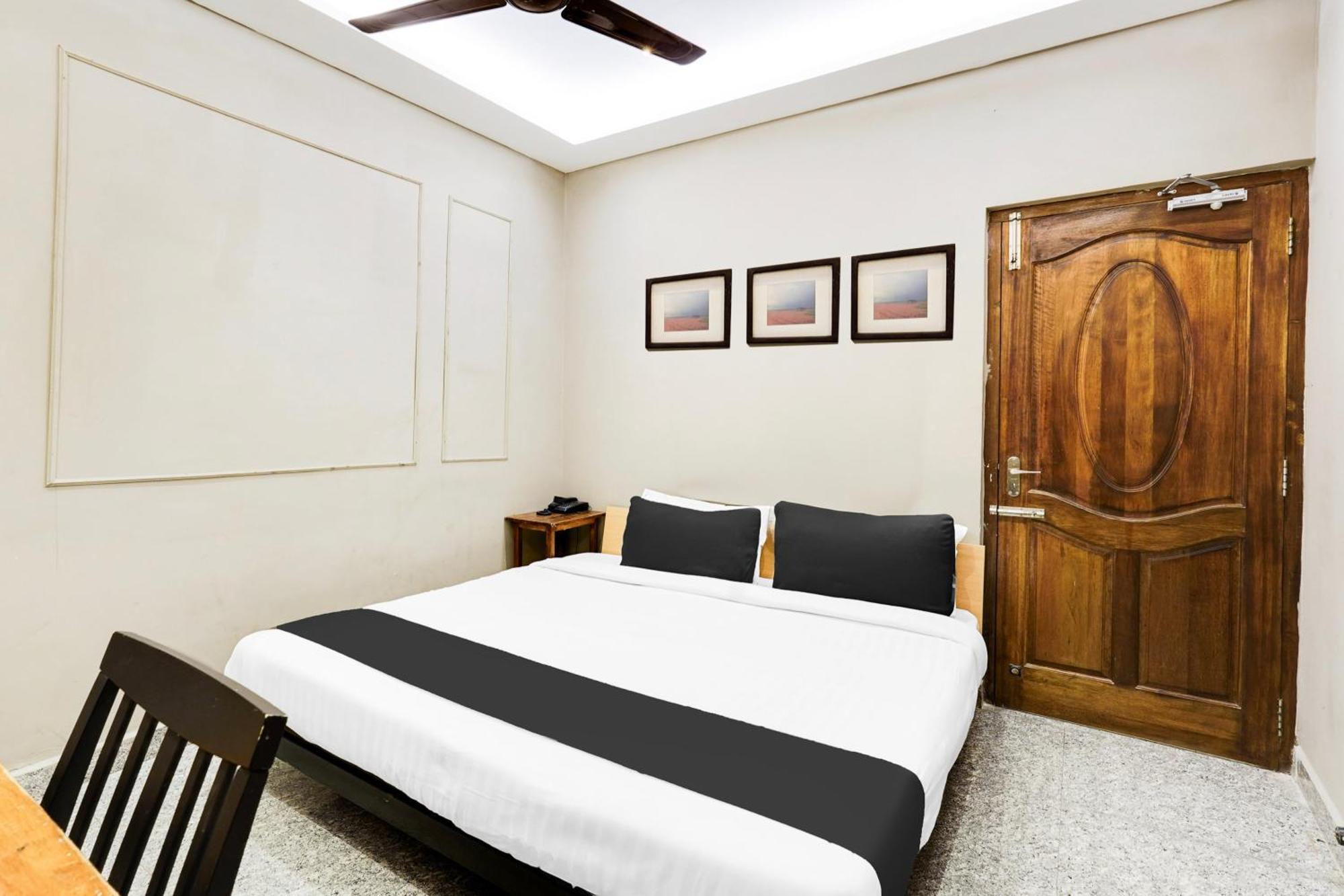 Super Hotel O White Town Formerly Seascape Residency 蓬蒂切里 外观 照片